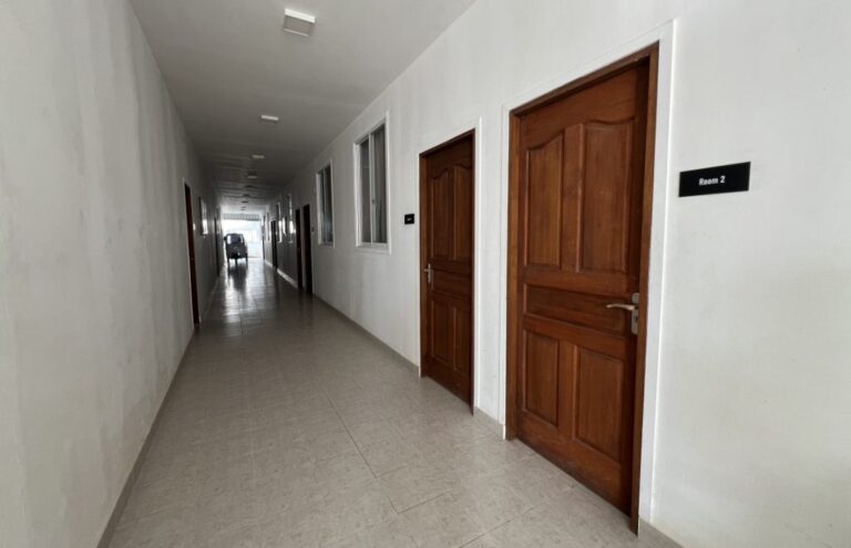 ސީރިއާއިން ގެނައި މީހުންގެ ތެރެއިން 19 މީހަކު އިތުރު ހަ މަހަށް ރީހެބިލިޓޭޝަން ސެންޓަރުގައި ބައިތިއްބަނީ