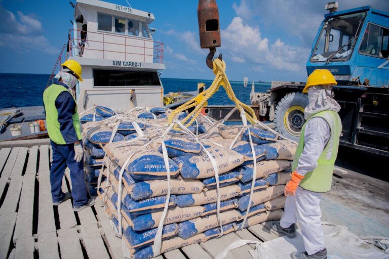 ވިލާ ސިމެންތި އަގު ބޮޑު ކޮށްފި