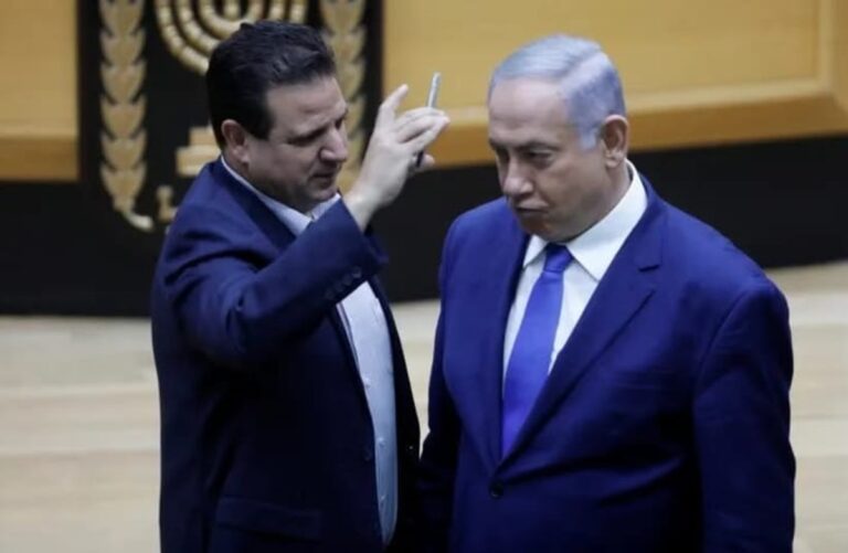 ނަތަންޔާހޫއާ ދިމާލަށް ގާތިލެކޭ ގޮވުމުން އިޒްރޭލުގެ މެންބަރެއްގެ ވާހަކަ ހުއްޓުވައިފި