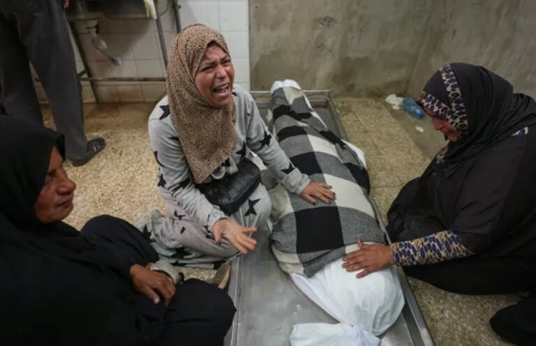 ސައުވީސް ގަޑިއިރުތެރޭ އިޒްރޭލުން ޣައްޒާގެ 100 ރައްޔިތަކު މަރާލައިފި