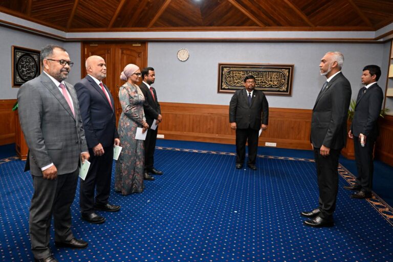 ކެބިނެޓަށް ބަދަލުތަކެއް ގެންނަވައި، ބައެއް މިނިސްޓްރީތަކުގެ ނަންތައް ބަދަލު ކުރައްވައިފި