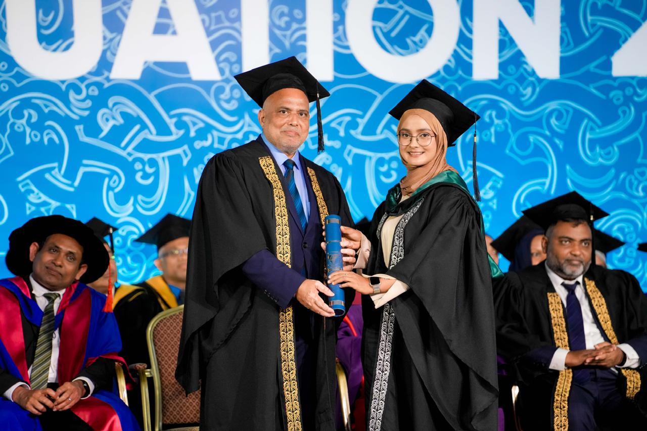 މާސްޓަރސް އިން ޝަރީޢާ އެންޑް ލޯ (ސްޕެޝަލައިޒޭޝަން އިން ކްރިމިނަލް ލޯ) ގްރްޖުއޭޓްވުން