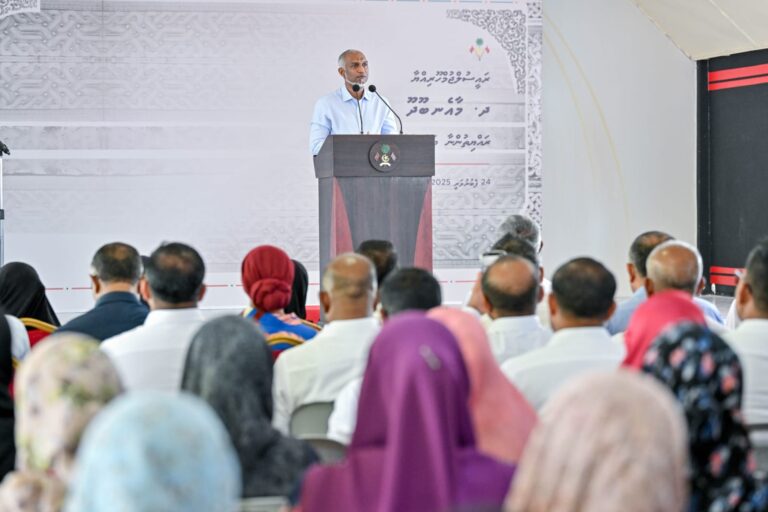 ސަރުކާރުން މަޝްރޫޢުތައް ހިންގުމަށް ރާވާފައި ވަނީ އެންމެ ޚަރަދު ކުޑަކޮށް: ރައީސް