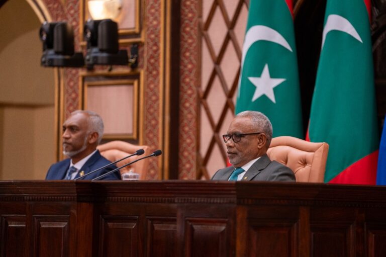 ރިޔާސީ ބަޔާން އިއްވުމަށް ހުރަސް އެޅުމުން ބައެއް މެންބަރުންގެ ނަން އިއްވައި، ބަޔާން އިއްވުން މެދުކަނޑާލައިފި