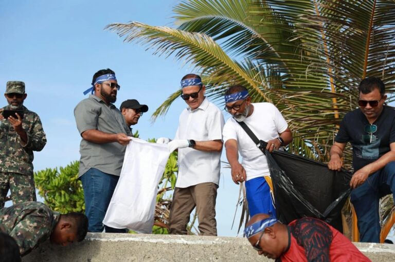 ކުނިއަޅަންޖެހޭ ތަންތަނަށް ކުނިއެޅުމުގެ އާދަ އަށަގަންނަވަން ޚާއްސަ ސަމާލުކަމެއް ދޭންޖެހޭ: މިނިސްޓަރު