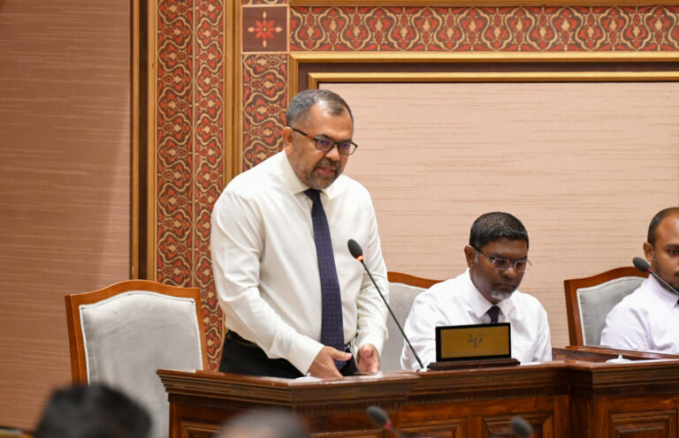 ކުރީ ސަރުކާރުން ބަޖެޓު ސަޕޯޓަށް ނެގި ލޯނު މި ސަރުކާރުން ދައްކައިފި