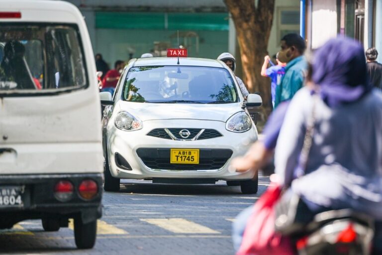 އަވަސް ރައިޑްގެ ޓެކްސީ ޑްރައިވަރެއްގެ ފަރާތުން އަނެއްކާވެސް އަންހެނަކަށް ބިރުވެރިކަން