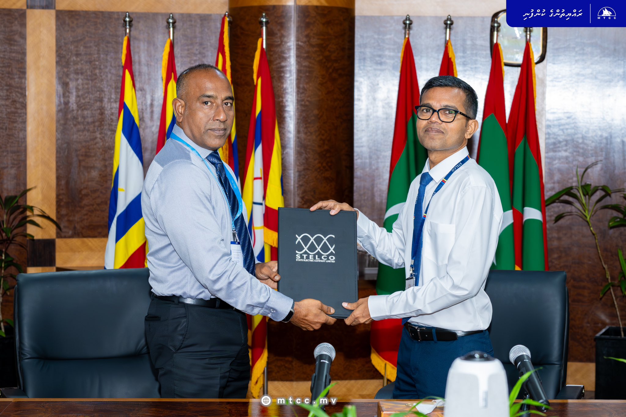 ސޮއި ކުރުމުގެ ރަސްމިއްޔާތުގެ ތެރެއިން