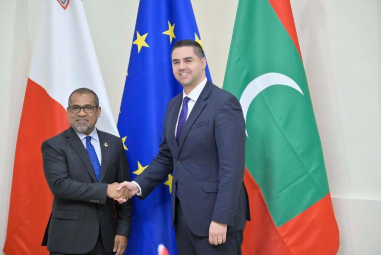 މިނިސްޓަރ ޚަލީލް މޯލްޓާގެ ބޮޑުވަޒީރުގެ ނައިބުއާ ބައްދަލުކުރައްވައިފި