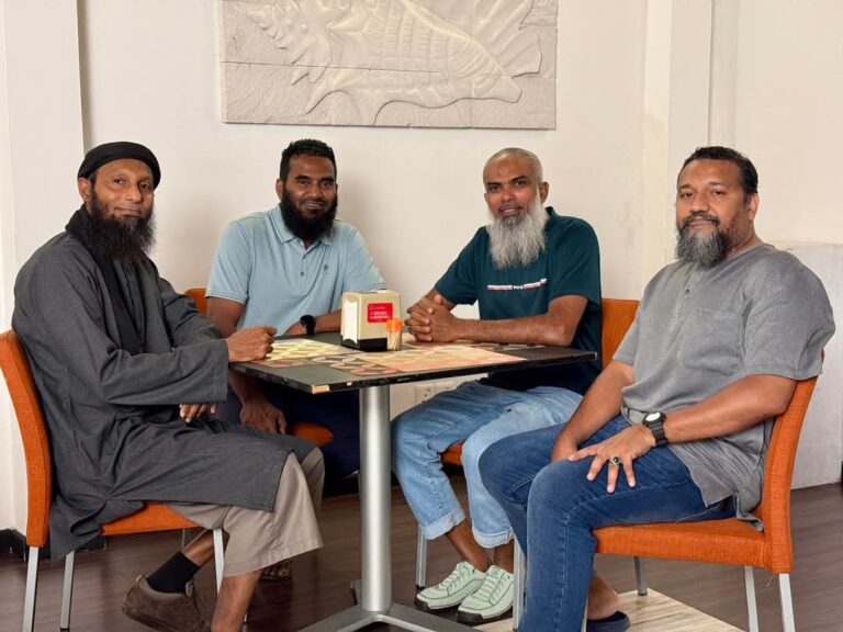 އަލީ ރަމީޒާއި ދަގަނޑޭ ގުޅިގެން ”މަންފާ“ގެ ފަރާތުން ސްޕޯޓްސް އެކެޑެމީއެއް ހުޅުވަނީ
