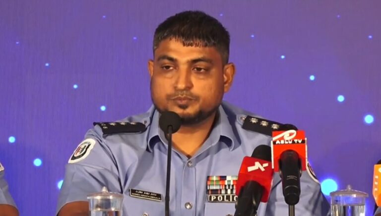 ބިދޭސީންގެ ރެއިޑް އޮޕަރޭޝަން އިމިގްރޭޝަނުން ކުރިއަށް ގެންދިޔައީ އުސޫލުތަކާ ޚިލާފަށް: ފުލުހުން