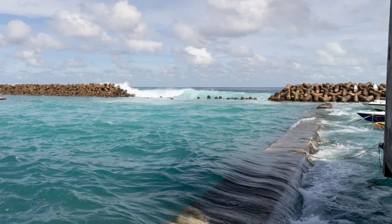 އުދަ އަރާފާނެކަމުގެ އިންޒާރާއެކު، މުޅި ރާއްޖެއަށް ހުދު ސަމާލު ނެރެފި!