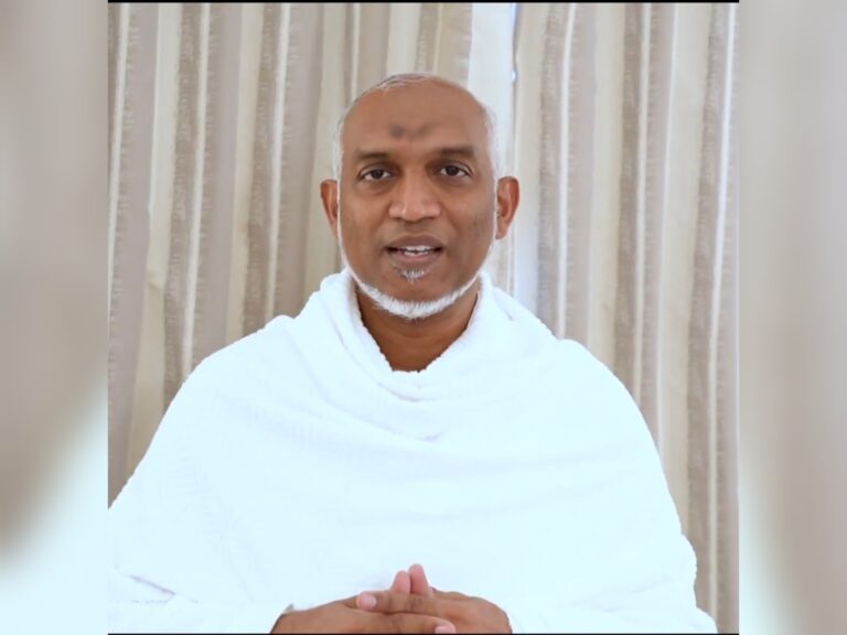 ރައީސްގެ ދުޢާ: ކޮންމެ ޙައްޖުވެރިއަކަށް މަބްރޫރު ޙައްޖެއް މިންވަރު ކުރައްވައި، ކޮންމެ މުސްލިމެއްގެ ދުޢާ އިޖާބަ ކުރައްވާށި