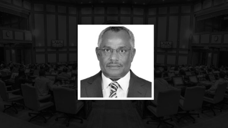 ކުރީގެ މެންބަރު އަޙްމަދު ރަޝީދުގެ ހަނދާނުގައި މަޖިލީހުގައި ސުކޫތެއް ގެނެސްފި