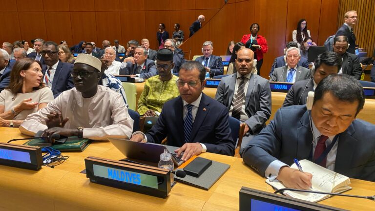 ޣައްޒާގެ ހާލަތު ނިމުމަކަށް ގެންނަން އިތުރު ފިޔަވަޅުތައް އެޅުމަށް ރާއްޖެއިން ގޮވާލައިފި