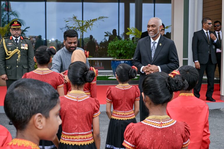 ލަންކާގެ ރައީސަށް ރަސްމީކޮށް މަރުހަބާ ދަންނަވައިފި