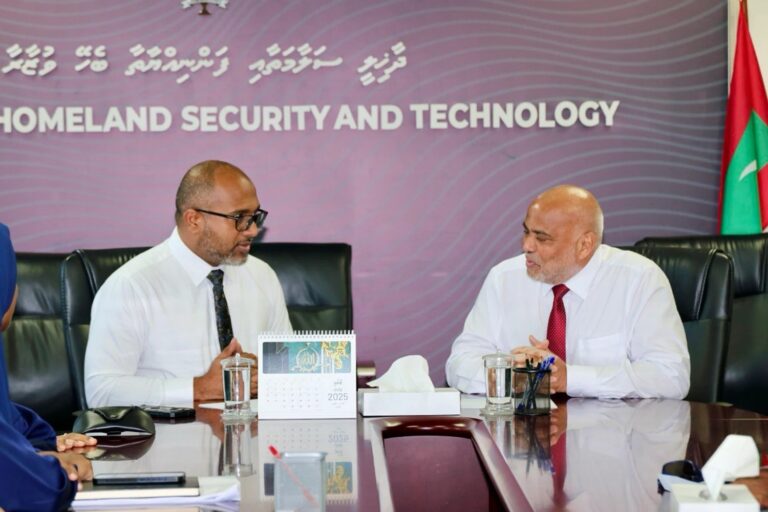 މަސައްކަތްތެރިންގެ ހައްޤުތައް ހިމާޔަތްކުރުމާއި ގުޅޭ މަޝްވަރާ ބައްދަލުވުމެއް ބާއްވައިފި