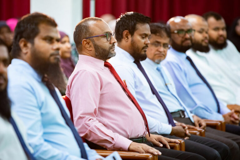 7 އަހަރުގެ މެދުކެނޑުމަކަށްފަހު ޒަކާތު ސްކޮލާޝިޕް ދޭން ފަށަނީ
