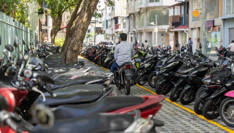 މާލޭ މަގުތަކުން ޕާކިން ސްލޮޓް ނުވިއްކޭ ގޮތް ހަދައި އާންމުންނަށް ހުޅުވާލައިފި