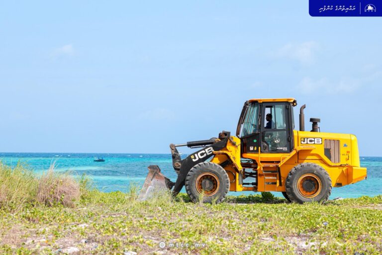 އޮޅުވެލިފުށީ ބަނދަރު ތަރައްގީ ކުރުމުގެ އަމަލީ މަސައްކަތް އެމްޓީސީސީން ފަށައިފި