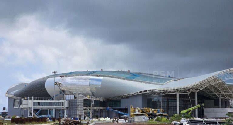 ހަނިމާދޫ އެއާޕޯޓުގެ މިހާރު ބޭނުންކުރަމުން އަންނަ ޓާމިނަލުގެ އޮޕަރޭޝަންސްތައް އާ ޓާމިނަލަށް ބަދަލުކުރަނީ