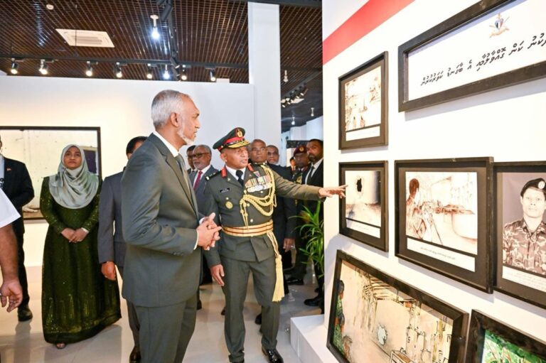 ވަޒީފާ އިން ރިޓަޔާވެ، އެހެން މަގާމުތައް އަދާކުރާ ސިފައިންނަށް އެލަވަންސް ނުލިބޭ ގޮތް ހަދައިފި