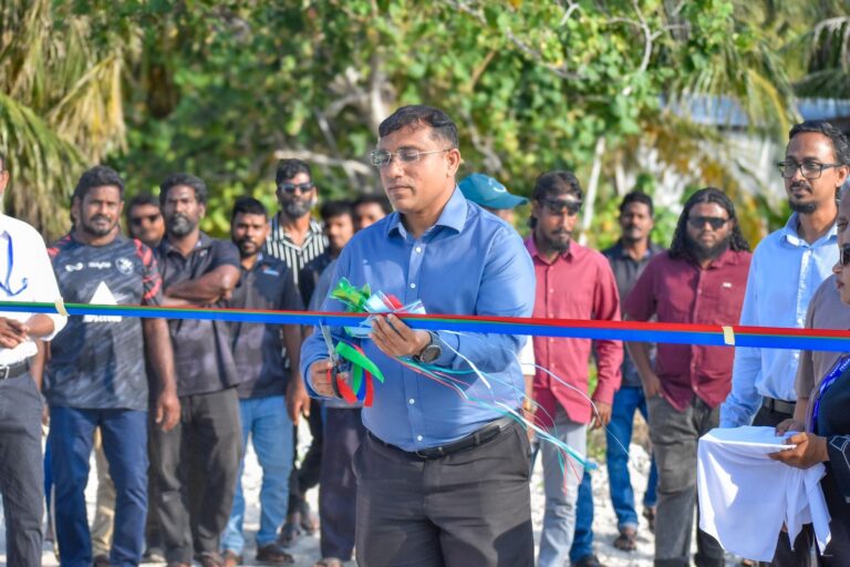 ކެންދޫގައި ފެނަކައިން ގާއިމްކުރި އާ އިންޖީނުގެއާއި އޮފީސް ހުޅުވައިފި