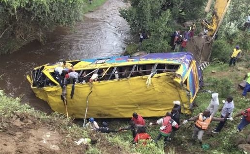 ނޭޕާލްގައި ބަހެއް ކޯރަކަށް ވެއްޓި ގިނަ އަދަދެއްގެ މީހުން މަރުވެއްޖެ