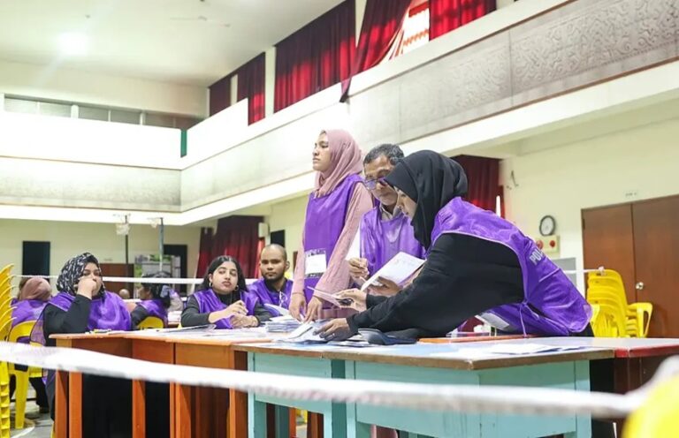 އިންތިހާބުތަކަށް 26،454 މީހުން ރީ-ރަޖިސްޓަރީކޮށްފި