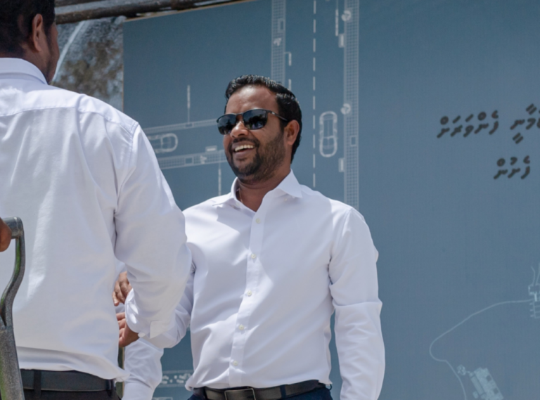 ފުލެޓާއި ގޯއްޗަށް ފޯމު ހުށަހަޅަން ދިން މުއްދަތު އޭޕްރީލް މަހުގެ ނިޔަލަށް އިތުރުކޮށްފި