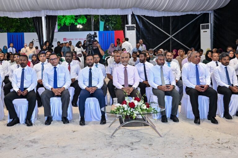 ވިލިމާލޭގައި އިމާރާތް ކުރާ 300 ހައުސިންގް ޔުނިޓްގެ މަސައްކަތް ރައީސް ފައްޓަވާދެއްވައިފި