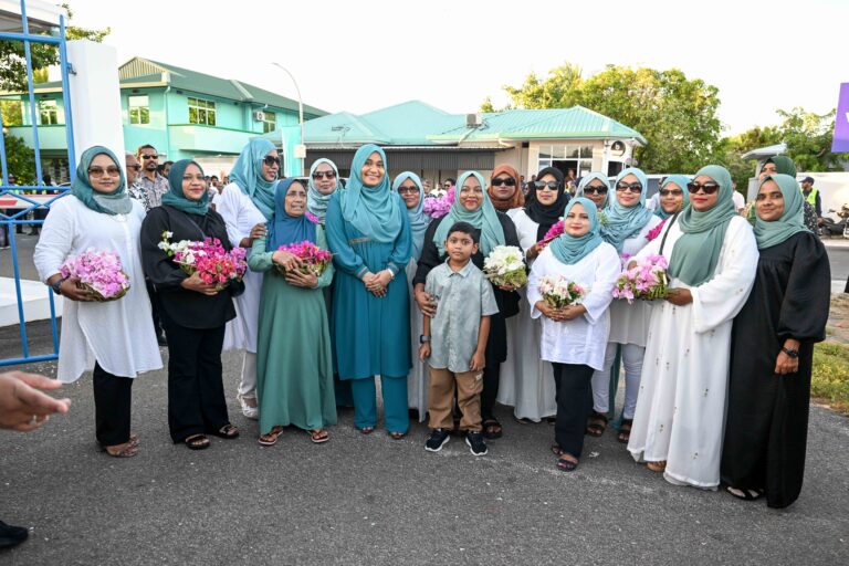 ފުވައްމުލަކުންވެސް މެޑަމް ސާޖިދާއައް ހޫނު މަރުހަބާއެއް!