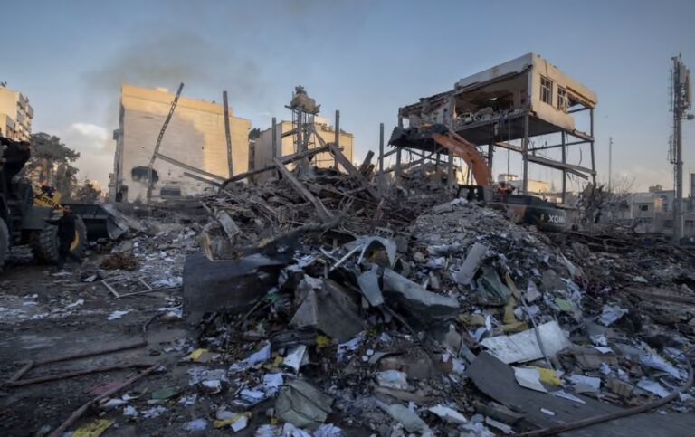 އިރާނުން މަރުވި މީހުންގެ އަދަދު 700 އަށް ވުރެ މައްޗަށް!