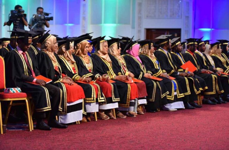 ހައި އެޗީވަރސް ސްކޮލަރޝިޕްގެ ދަށުން ރާއްޖޭގައި ކިޔަވާ ދަރިވަރުންނަށް 6000 ރުފިޔާގެ އެލަވަންސްއެއް