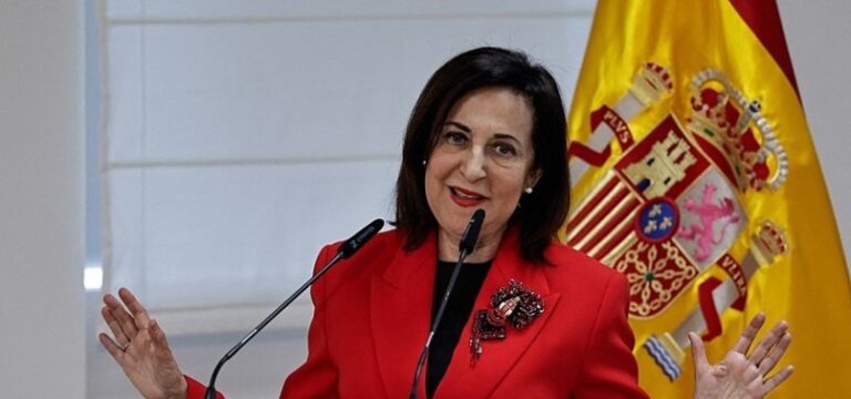 އީރާނަށް ހަމަލާދޭން ސްޕެއިންގެ ވައިގެ ސަރަހައްދު ބޭނުމެއް ނުކުރެވޭނެ: ޑިފެންސް މިނިސްޓަރު