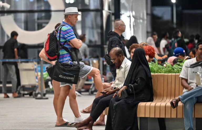 ފަތުރުވެރިންގެ ވިސާގެ މުއްދަތު އިތުރުކޮށްދެނީ