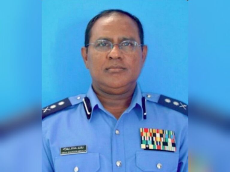 ކުރީގެ ޑެޕިއުޓީ ޕޮލިސް ކޮމިޝަނަރު އަބްދުއްޝަކޫރު އަވަހާރަވެއްޖެ