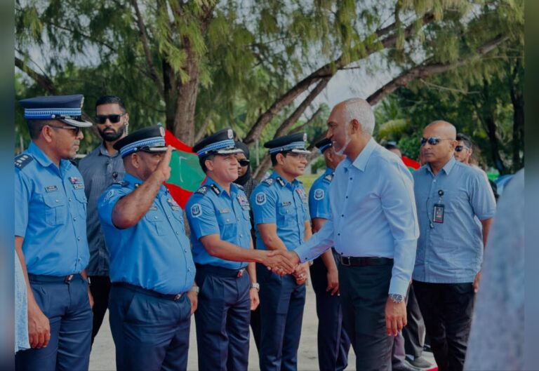 ސަރުކާރުގެ އެންމެ ބޮޑު އެއް އަމާޒަކީ، ޤައުމަށް ބޭނުންތެރި ޚިދުމަތްތެރީންތަކެއް އުފައްދާ ތަނަކަށް ފުލުހުންގެ މުއައްސަސާވުން: ރައީސް