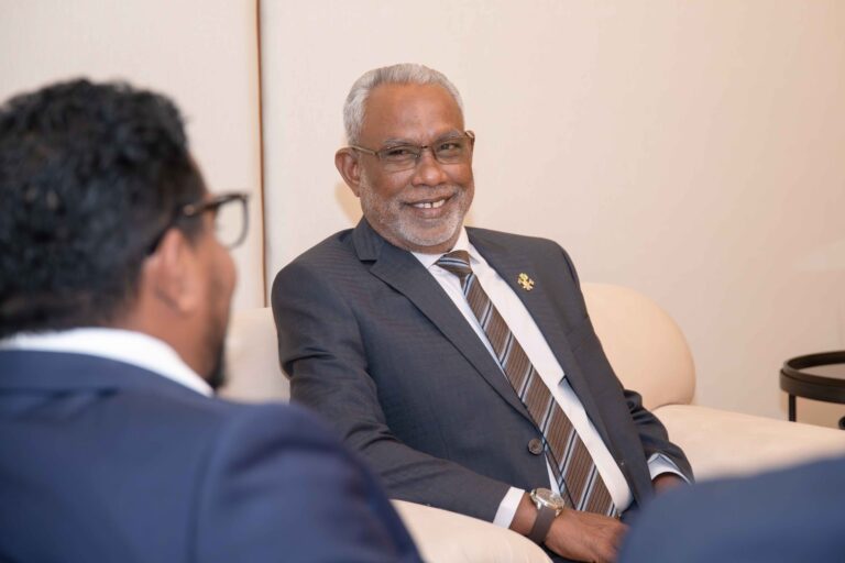 މަޖިލިސް ރައީސް ތުރުކީވިލާތުގެ އިސްތަންބޫލަށް ފުރާވަޑައިގަންނަވައިފި