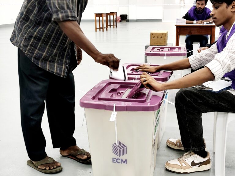 3 އިންތިހާބުގެ ވޯޓުލުން: 5 ގަޑިއިރު ތެރޭ 62،083 މީހުން ވޯޓުލައިފި