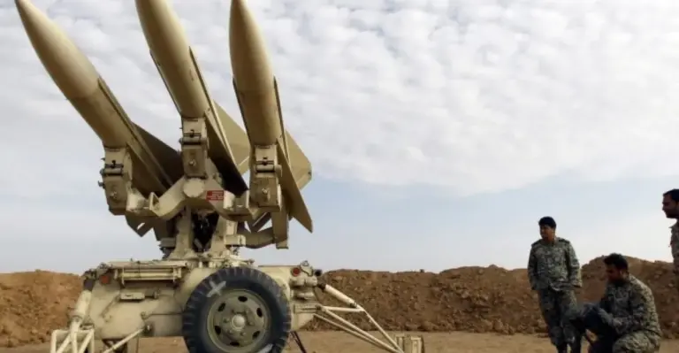 އީރާންގެ އަސްކަރިއްޔާގެ އިސް ކޮމާންޑަރަކު އަވަހަރާކޮށްލާފައި