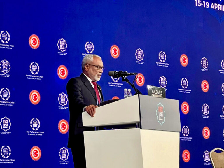 ދެމެހެއްޓެނިވި މުސްތަގުބަލަކަށް ޒިންމާދާރު ވެރިން މުހިންމު: މަޖިލިސް ރައީސް