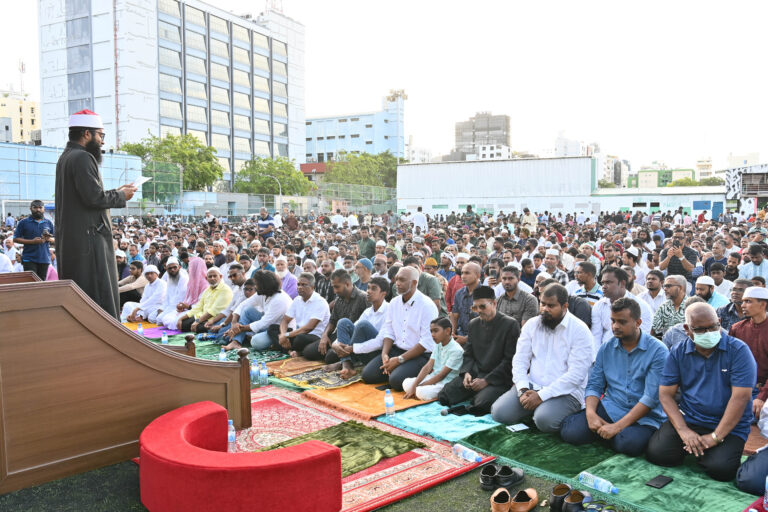 ޢީދު ނަމާދުގެ ބޮޑު ޖަމާޢަތް 4 މައިދާނެއްގައި ކުރަން ހަމަޖައްސައިފި