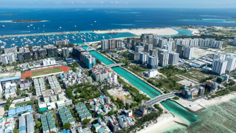 މާލެއާއި ހުޅުމާލޭގެ އެކި ހިސާބުތަކަށް ކަރަންޓު ދޭން ފަށައިފި