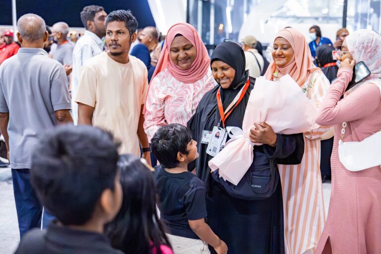 ރާއްޖެއިން ޙައްޖަށް ދިޔަ ހުރިހާ ޙައްޖުވެރިން އެނބުރި އަތުވެއްޖެ