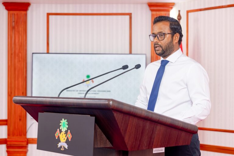 ސަރުކާރުގެ ބޯހިޔާވަހިކަމަށް އެދި ބައި ލައްކައަށްވުރެ ގިނަ މީހުން ފޯމު ލައިފި