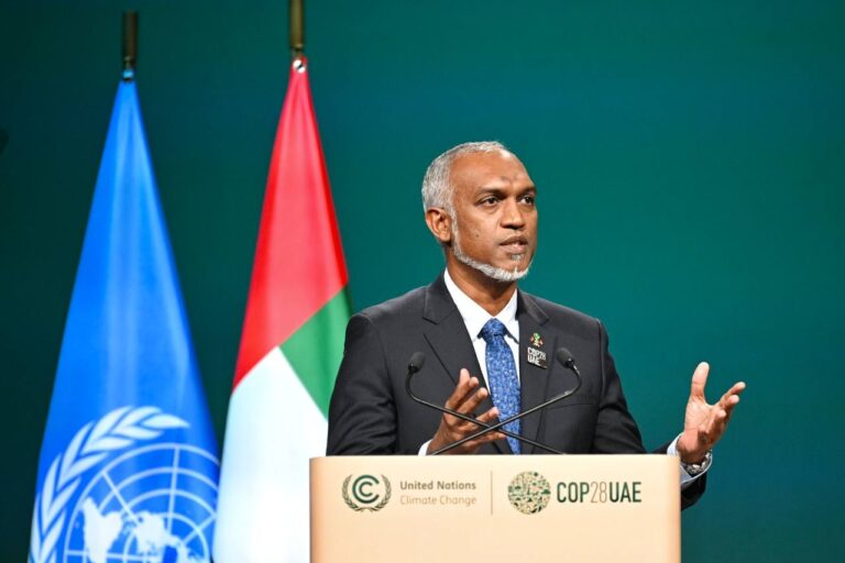 މޫސުމީ ބަދަލުތަކުން ކަނޑުތައް ސަލާމަތްކުރަން ދުނިޔޭގެ އެއްބާރުލުން ބޭނުންވޭ: ރައީސް