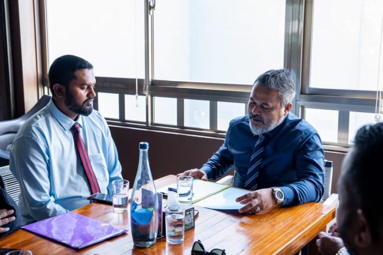 ފީއަލީގައި އަނދައި ހުލިވި އައިސްޕްލާންޓުގެ މަސައްކަތް އަވަސްކޮށްދިނުމަށް ކައުންސިލުން އެދިއްޖެ