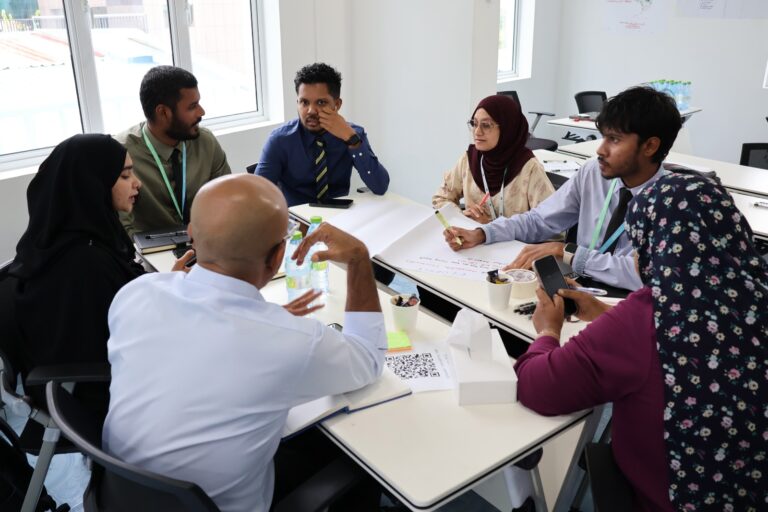 އެންޑީއެމްއޭގެ ”ޓްރެއިނިންގ އޮފް ޓްރެއިނާސް“ ޕްރޮގްރާމް ނިންމާލައިފި