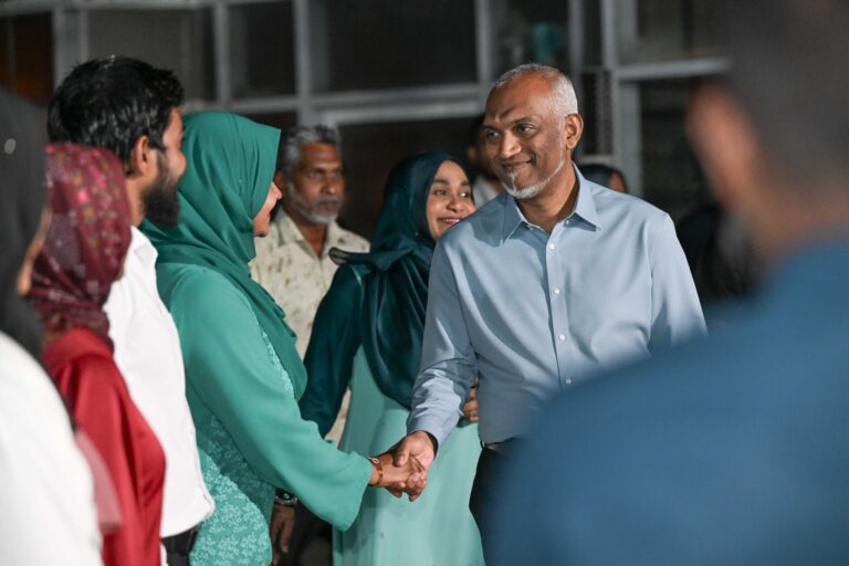 ”އެމްޑީޕީ ސަރުކާރުން ދީނަށް ޖޯކު ޖަހާމީހުންނަށް ވާގިވެރިވި، މިސަރުކާރުން ކަންތައް ކުރާނީ ދިނާއި ޤައުމު އިސްކޮށްގެން“